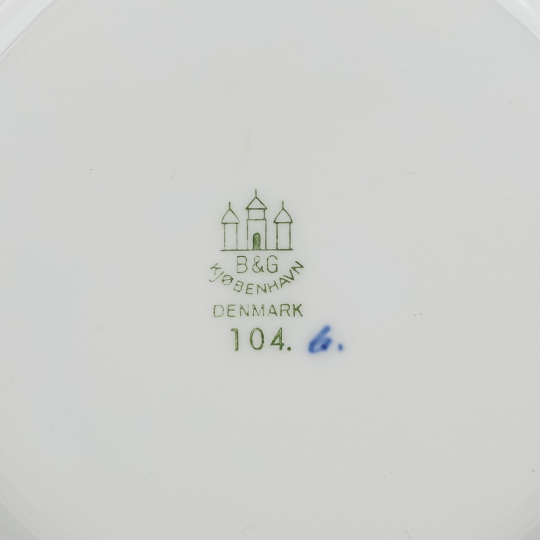 BING & GRØNDAHL Empire Blue & White Breakfast Cup & Saucer 104