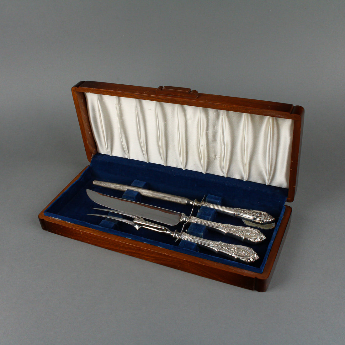 WALLACE STERLING Rose Point Sterling Silver Handle Stainless Steel 3-Piece Carving Set