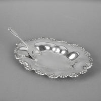 TOWLE Sterling Sterling Tray 5387 w/Serving Utensil