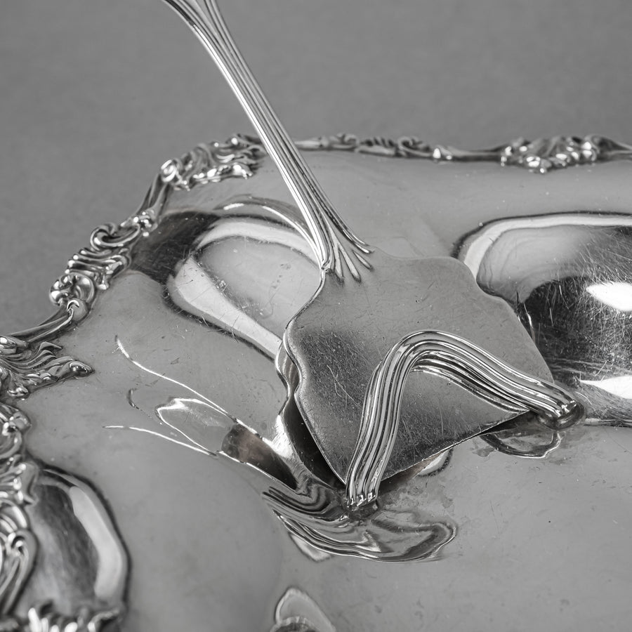TOWLE Sterling Sterling Tray 5387 w/Serving Utensil