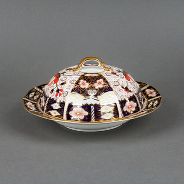 ROYAL CROWN DERBY Traditional Imari 2451 Covered Muffin Dish