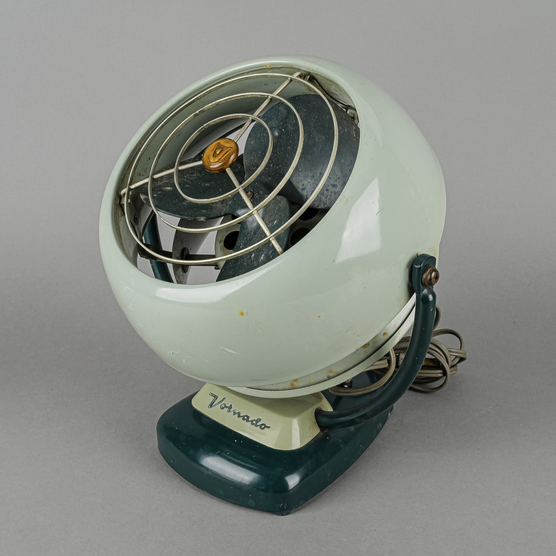 Vintage VORNADO Model 16-c Fan