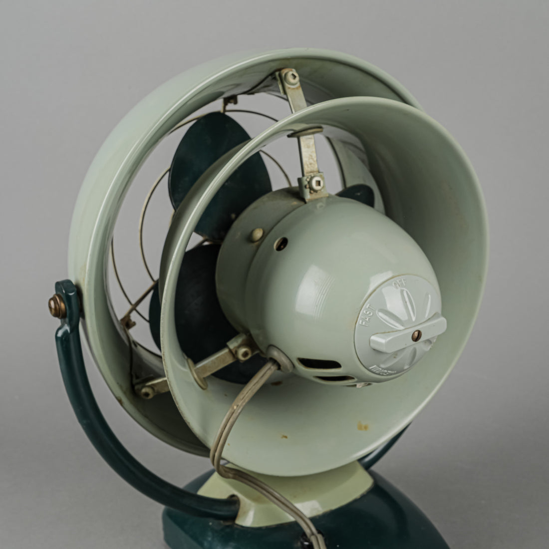 Vintage VORNADO Model 16-c Fan