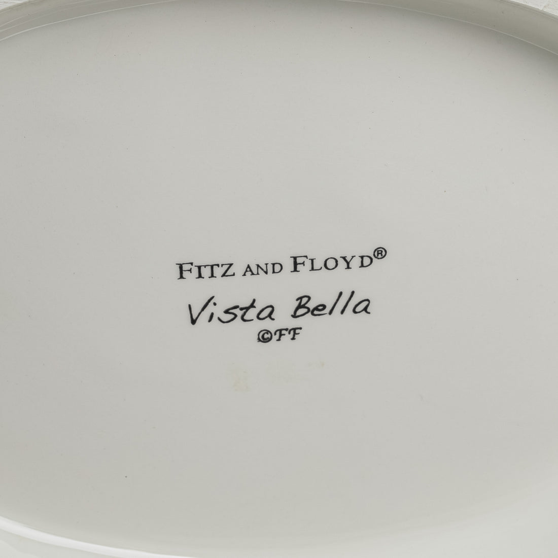 FITZ & FLOYD Vista Bella Rabbit Covered Serving Bowl
