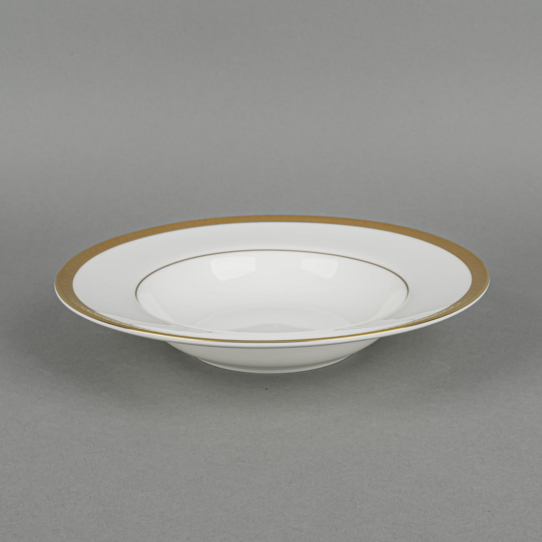 ROYAL DOULTON Royal Gold H4980 Soup Plates Set of 12