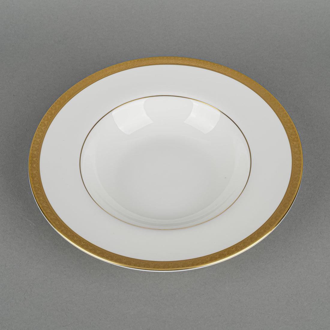 ROYAL DOULTON Royal Gold H4980 Soup Plates Set of 12