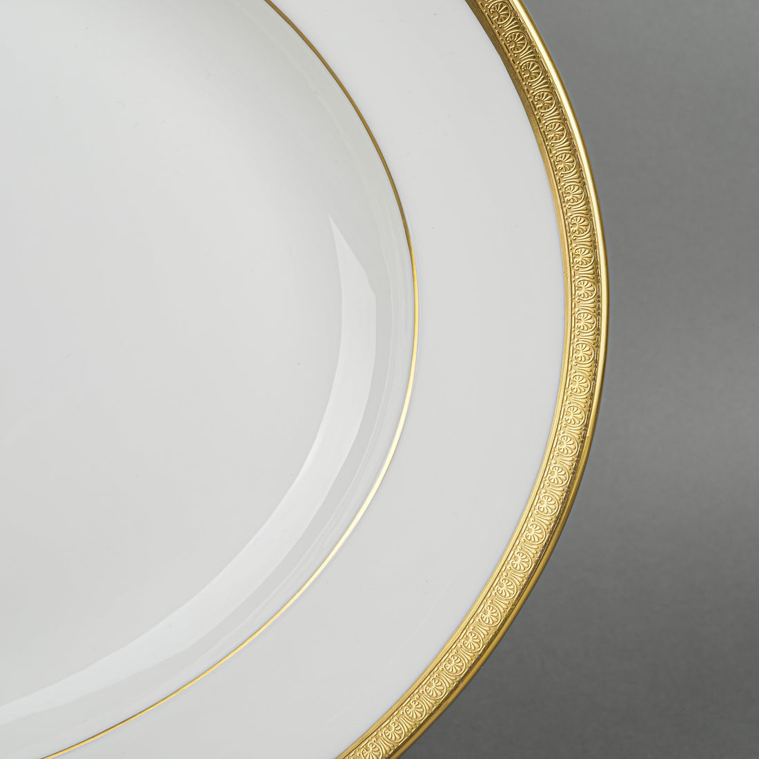 Royal Doulton Royal Gold H4980 Platter