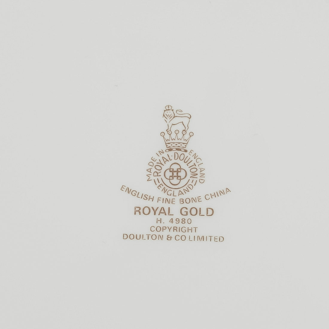 Royal Doulton Royal Gold H4980 Platter