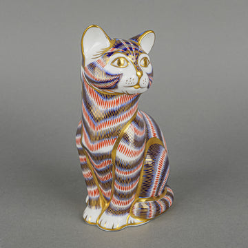 ROYAL CROWN DERBY Paperweight Sitting Cat