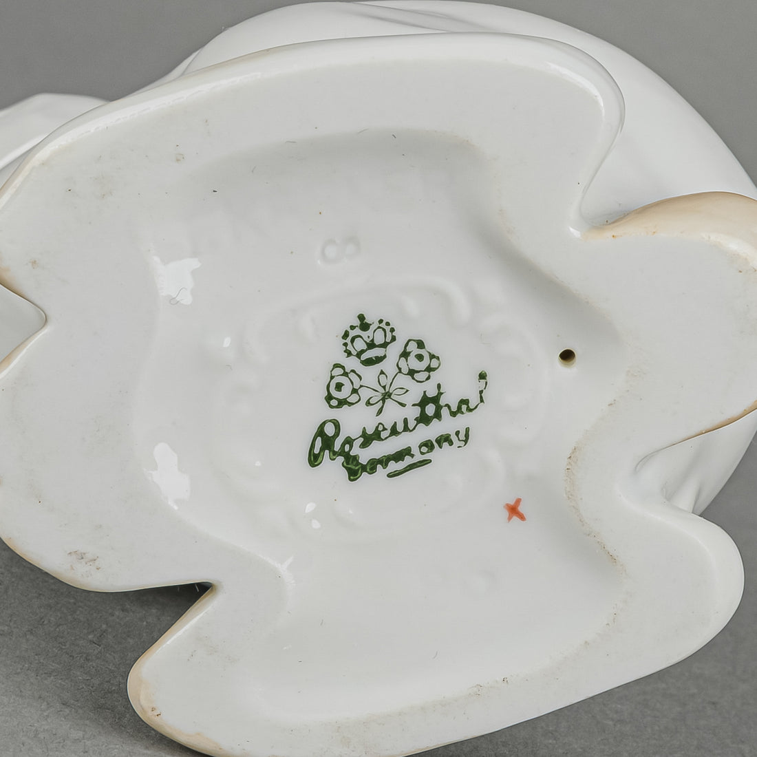 ROSENTHAL Figurine Sitting Rabbit