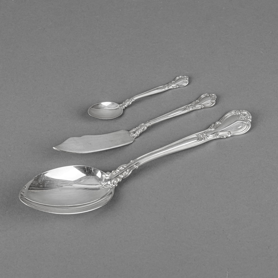 BIRKS Chantilly Sterling Luncheon Flatware 40 Pieces