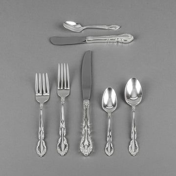 ONEIDA HEIRLOOM Grandeur Sterling Flatware 8 Place Settings Plus Extras