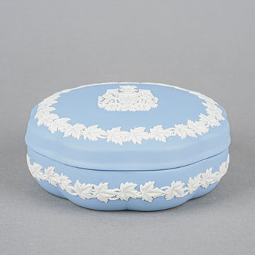 WEDGWOOD White On Blue Jasperware Covered Box  Canada Coat/Arms