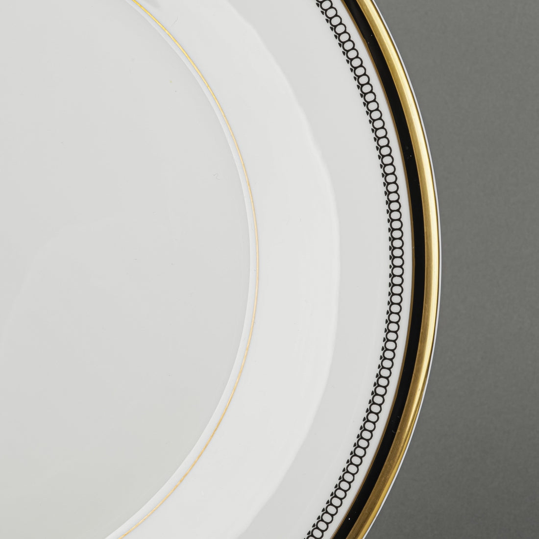 ROYAL DOULTON Pavanne H5095 6 Place Settings Plus Extras