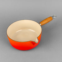 LE CREUSET Enamelled Cast Iron 20cm Covered Saucepan with Spout