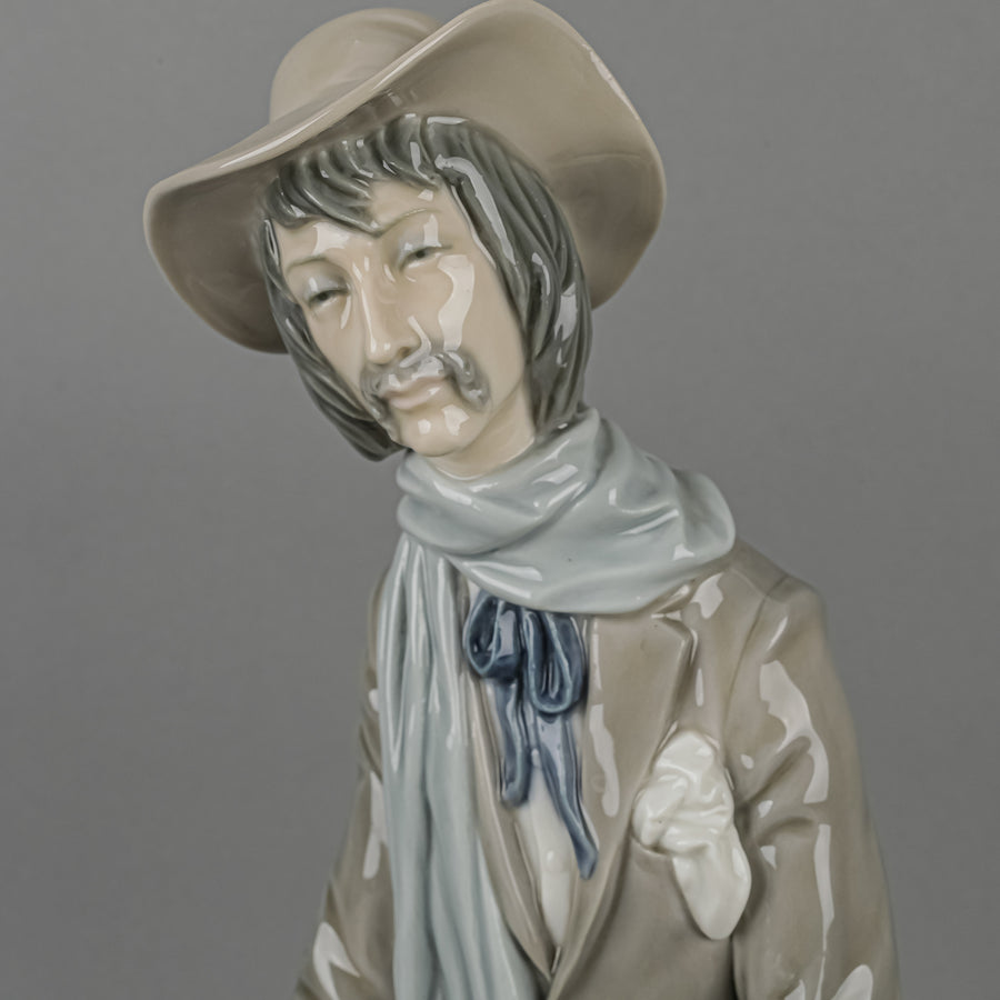 LLADRO Figurine Violinist 4887