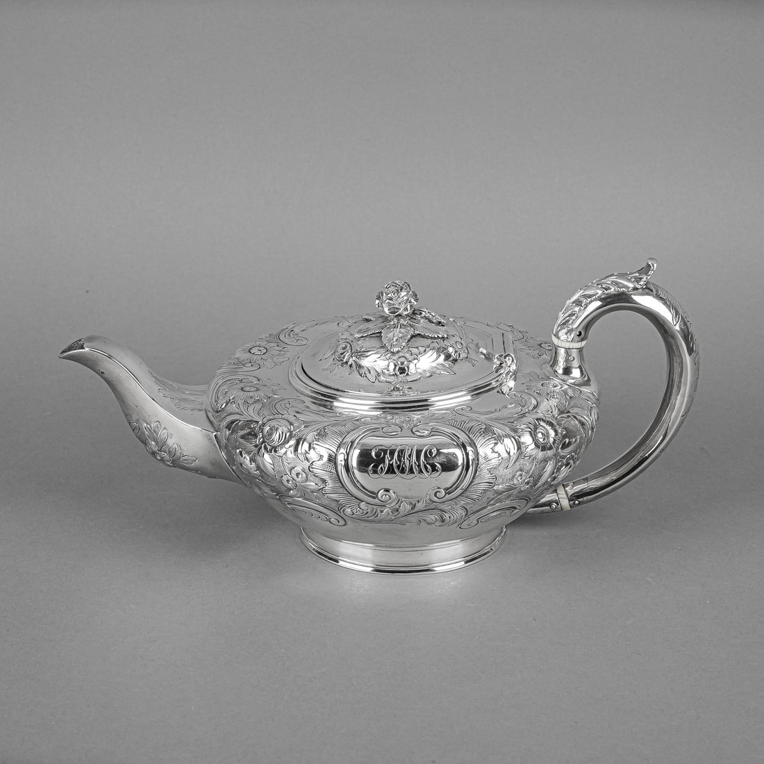 J WRANGHAM & Wm MOULSON London c.1836 Sterling Teapot
