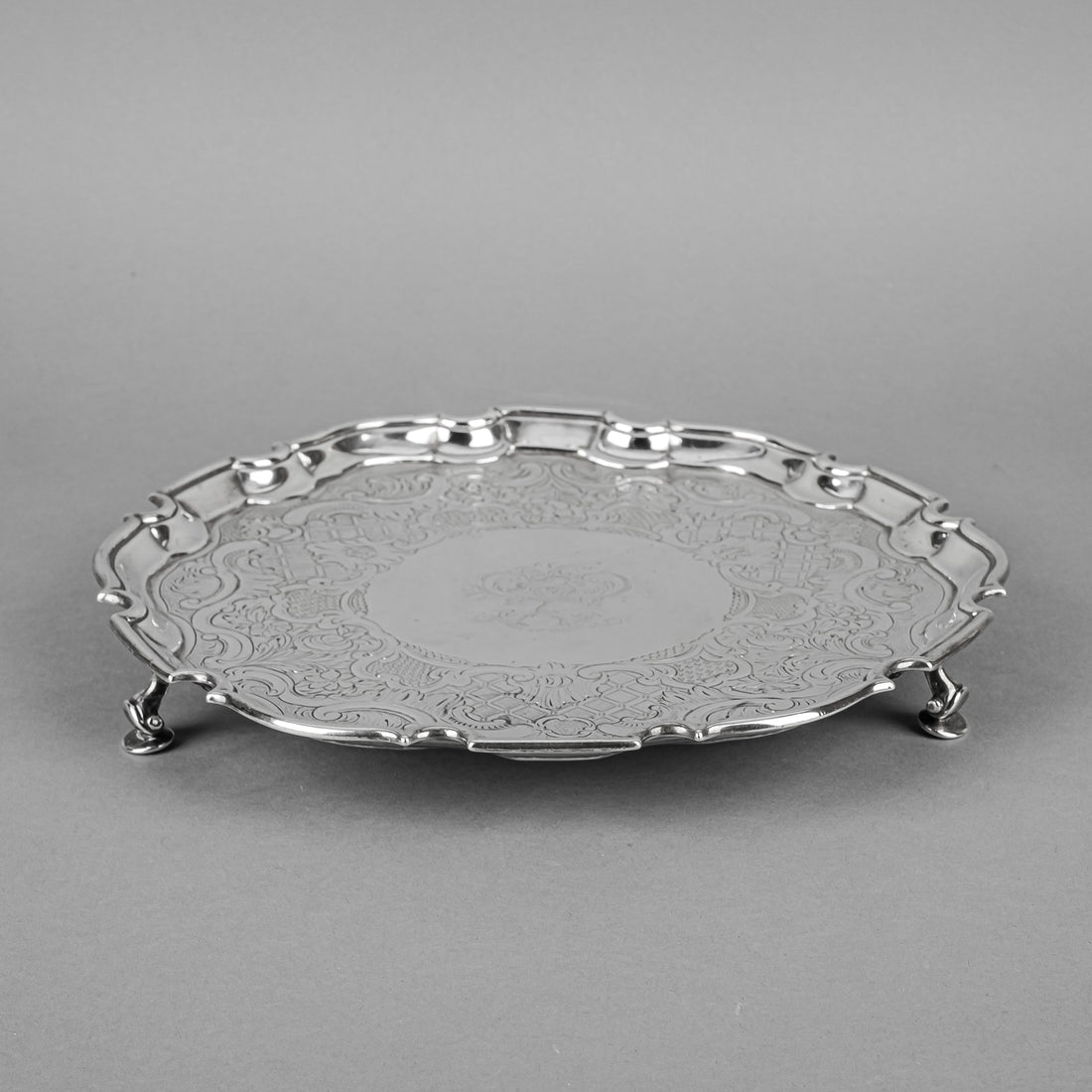 EDWARD POCOCK c.1733 Georgian Sterling Tray w/3 Legs