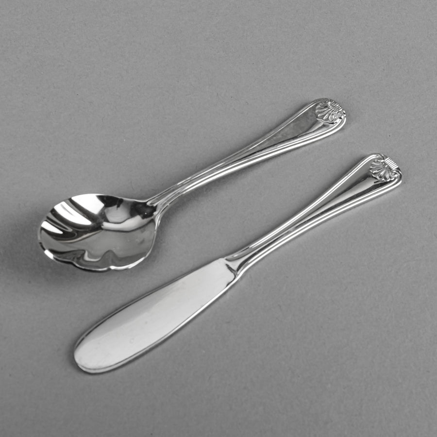 RETRONEU Hampton Shell Stainless Steel Flatware 9 Place Settings Plus Extras