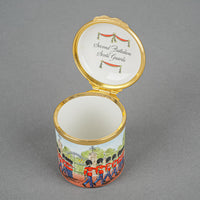 HALCYON DAYS Enamel Box - Changing Of The Guard