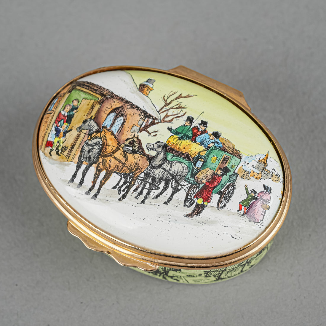HALCYON DAYS Enamel Box - Christmas 1977 Christmas Mail