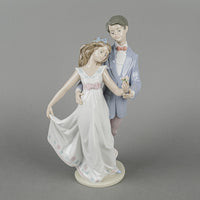 LLADRO Figurine Now And Forvever 7642