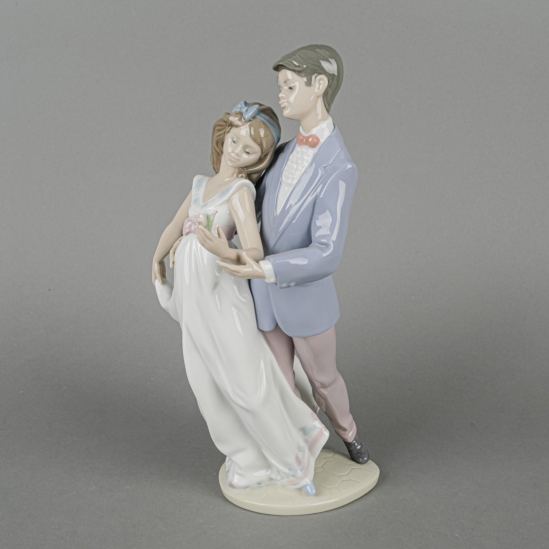 LLADRO Figurine Now And Forvever 7642