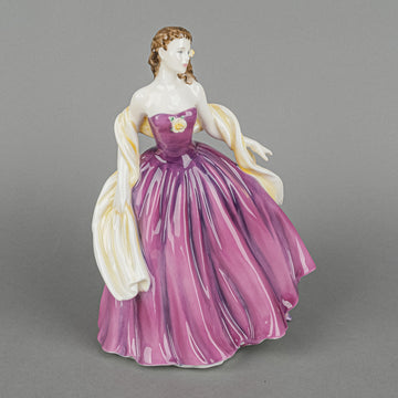 ROYAL DOULTON Figurine Special Celebration                HN 4234