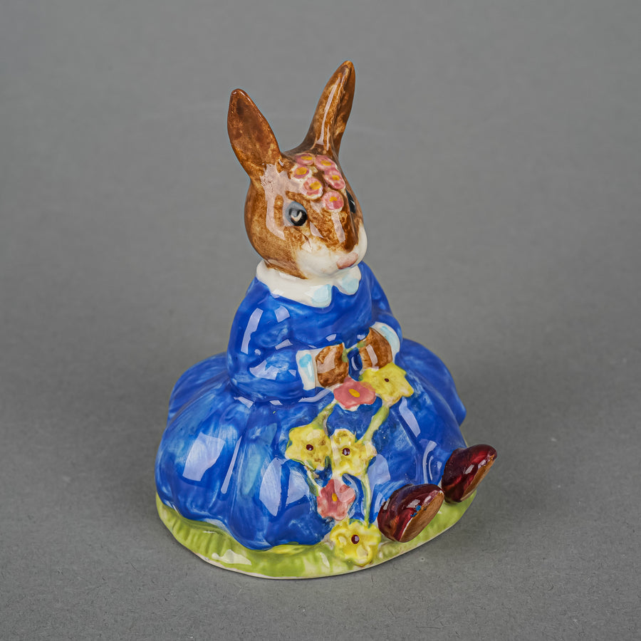 ROYAL DOULTON Bunnykins Figurine Daisie Bunnykins Spring Time
