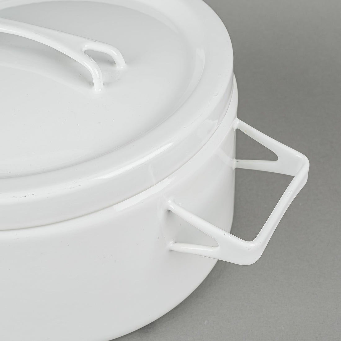 FINEL ARABIA FINLAND Seppo Mallat Enamel Covered Casserole