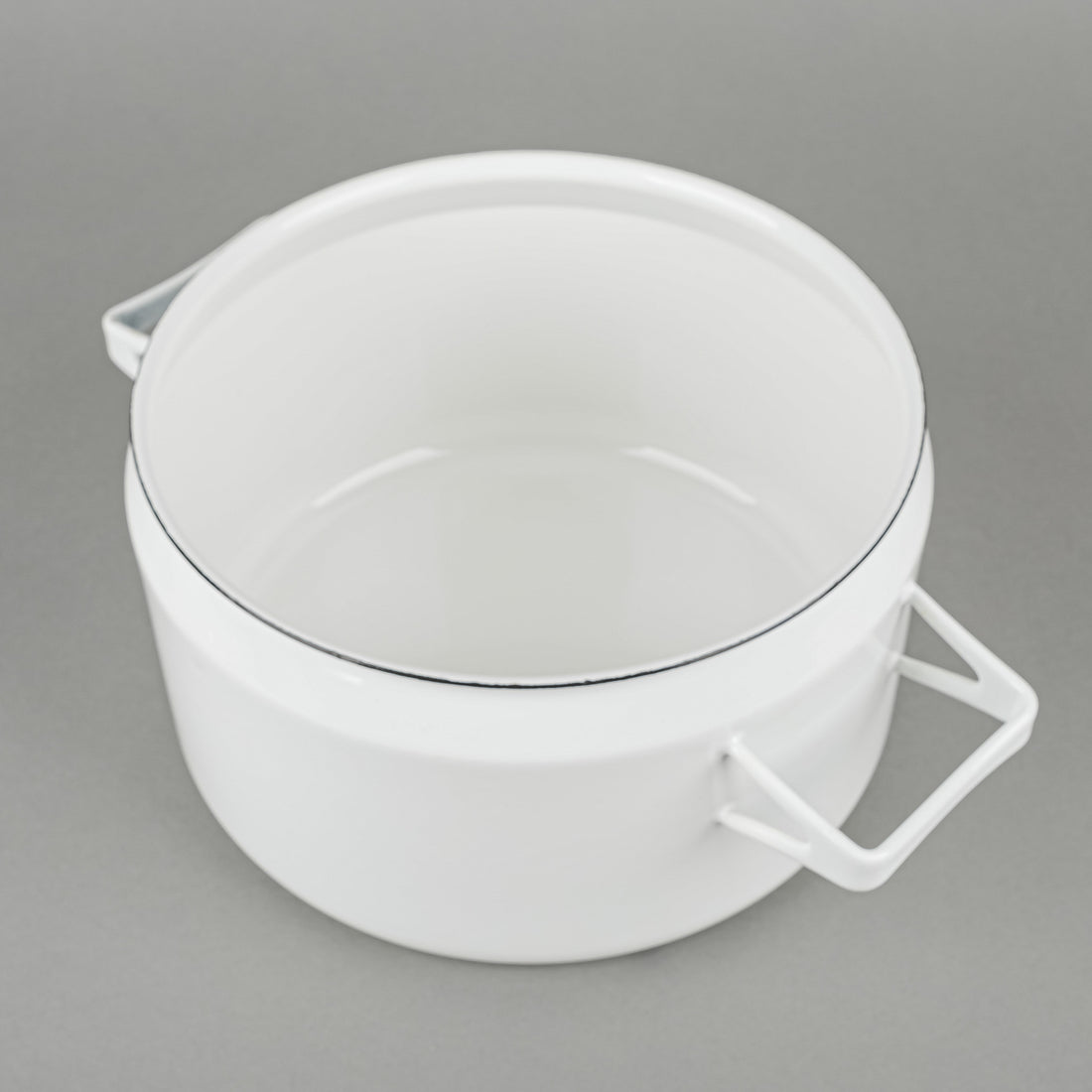 FINEL ARABIA FINLAND Seppo Mallat Enamel Covered Casserole
