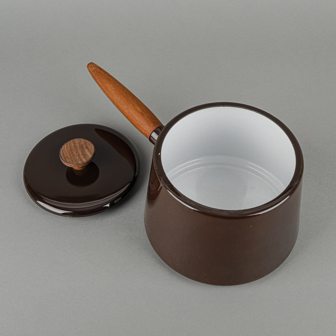 COPCO Enamel Fondue Pot w/Cast Iron Stand & Stainless Steel Forks (4)
