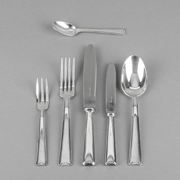 ERCUIS Silver Plate Flatware 10 Place Settings w/Extras  - Shell Motif Pattern