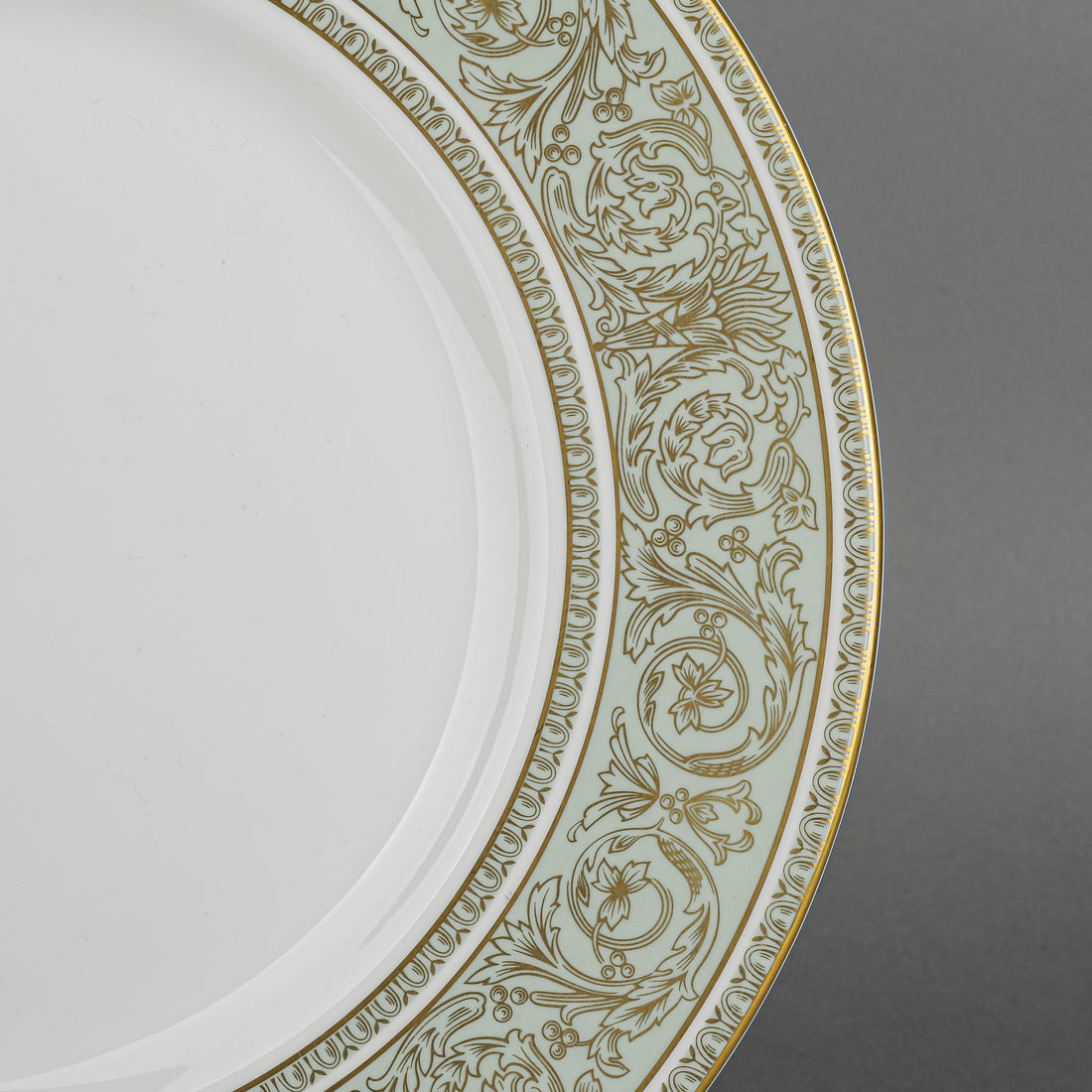 ROYAL DOULTON English Renaissance 10 Place Setting Plus Extras