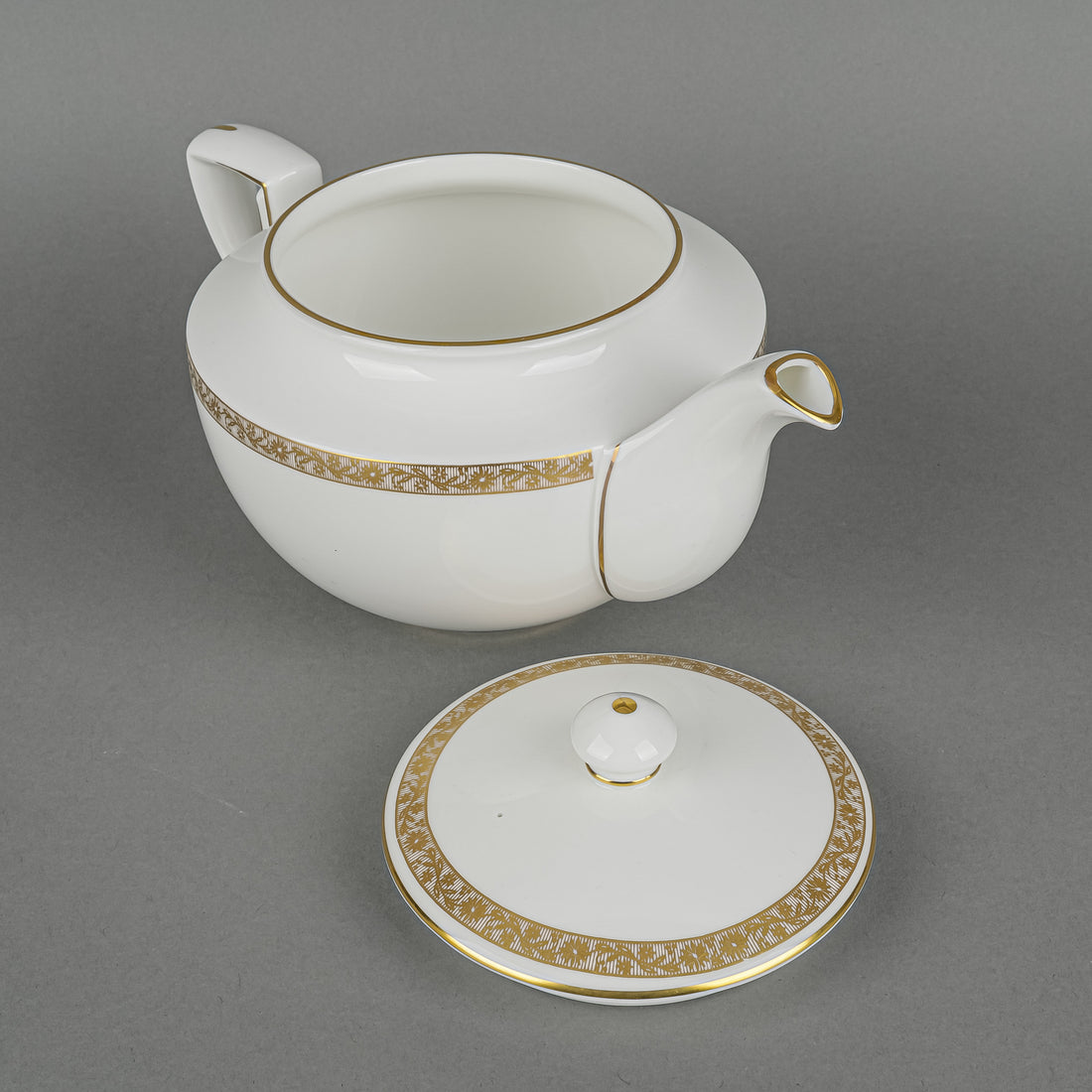 ROYAL WORCESTER Golden Anniversary Tea Service 5pcs