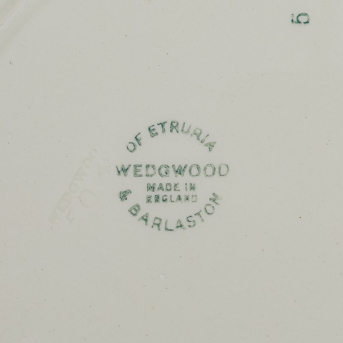 WEDGWOOD Dysart Leaf Salad Plates Set/8 D8"
