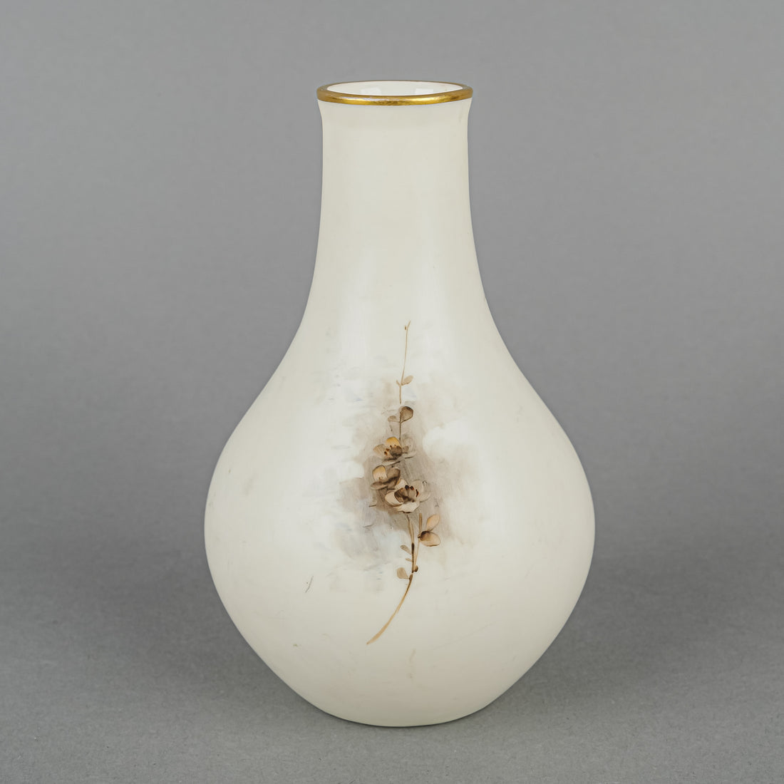 GRAINGER'S WORCESTER HP Bird Vase 191