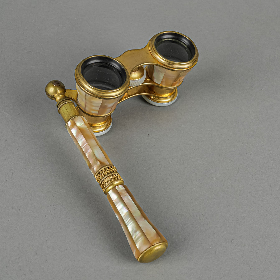 LA REINE Paris Mother Of Pearl Opera Glasses With Handle