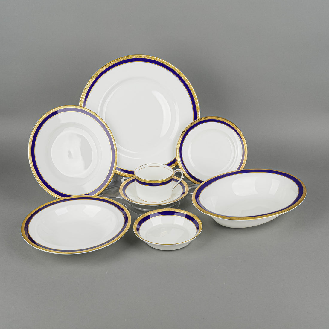 COALPORT Elite-Royale 6 Place Setting Plus Extras