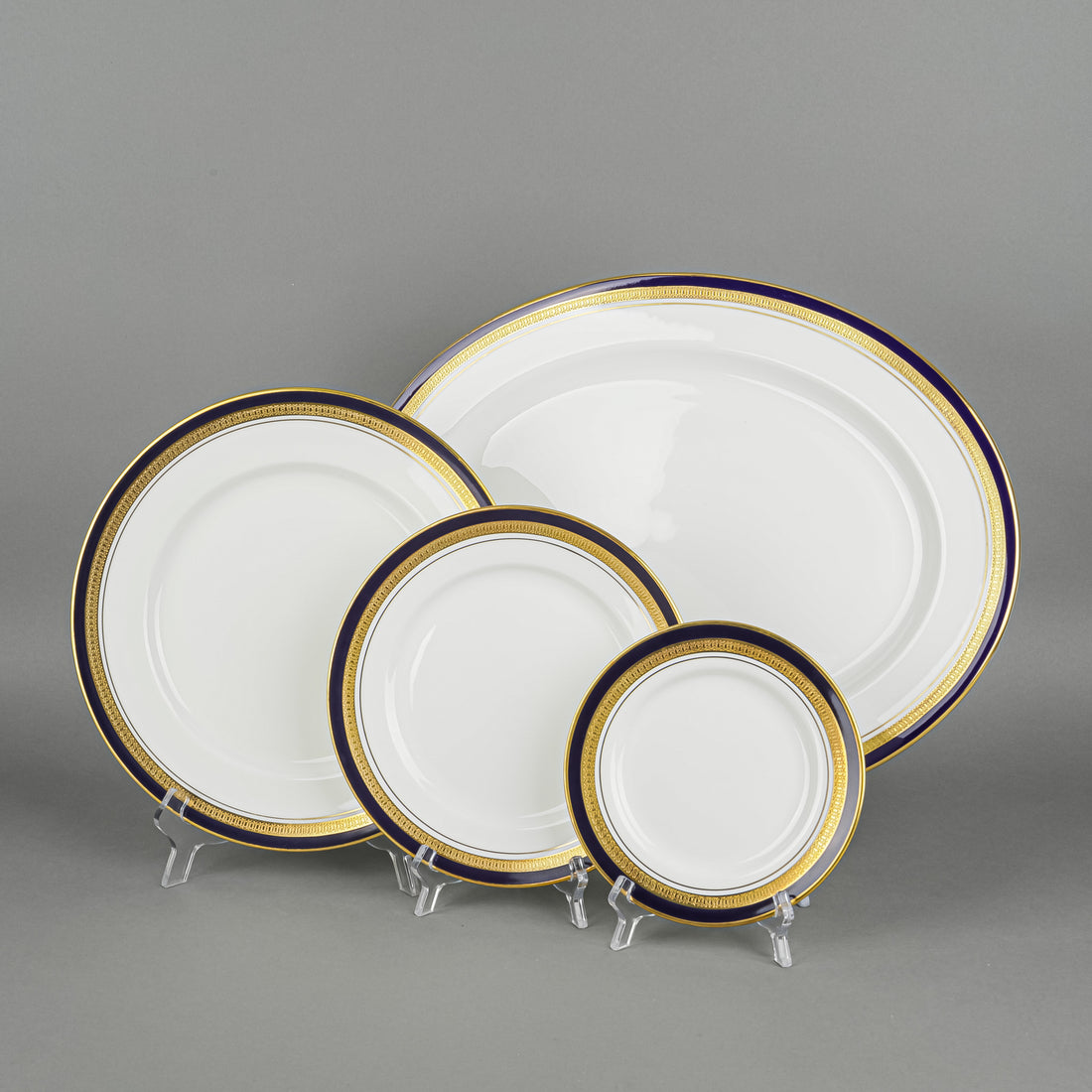 AYNSLEY Cobalt Royale Dish Set 31 Pieces