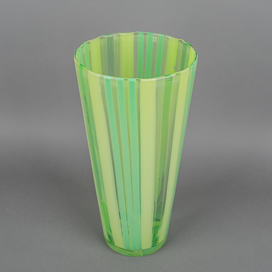 KOSTA BODA Ludvig Lofgren CABANA Vase Green
