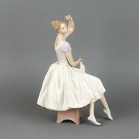 LLADRÓ Weary Ballerina 5275 Figurine