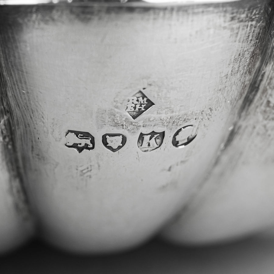 MARTIN HALL & CO Sterling Shell Dish