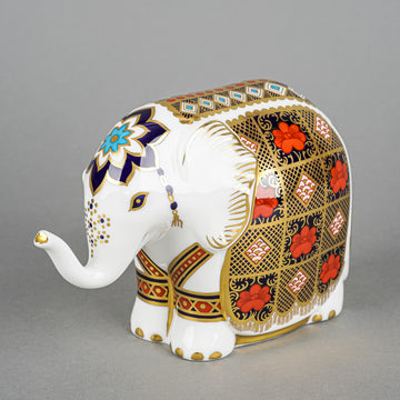 ROYAL CROWN DERBY Paperweight Imari Elephant