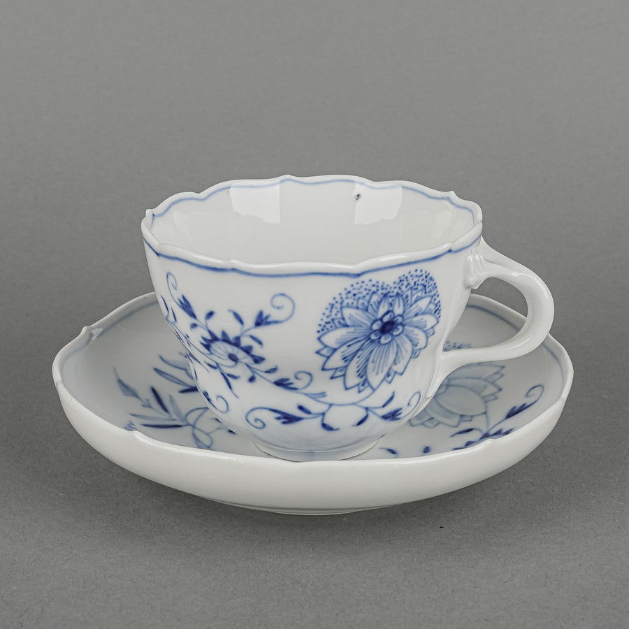 MEISSEN Blue Onion Cup & Saucer - Flat Cup