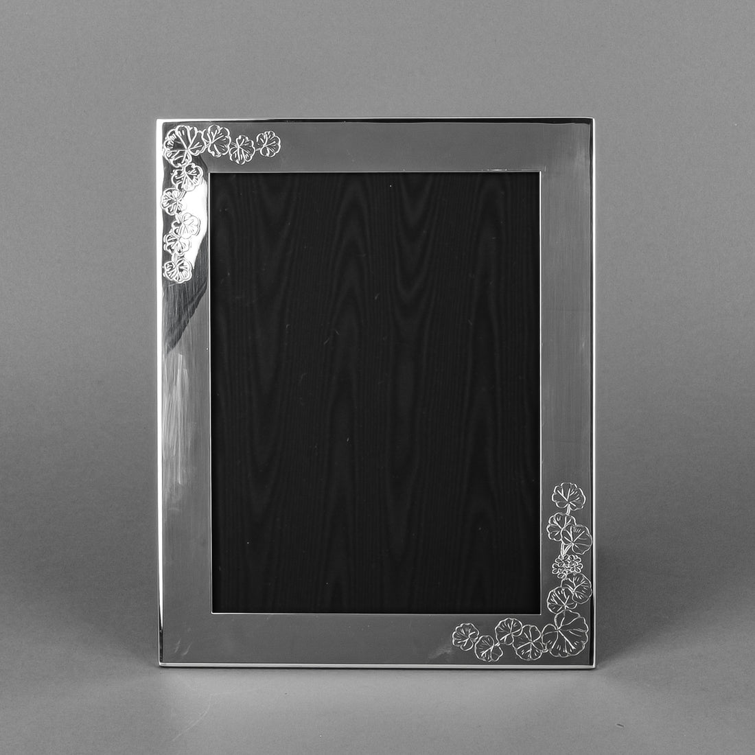 TIFFANY & CO Sterling 6"x8" Picture Frame With Leather Back