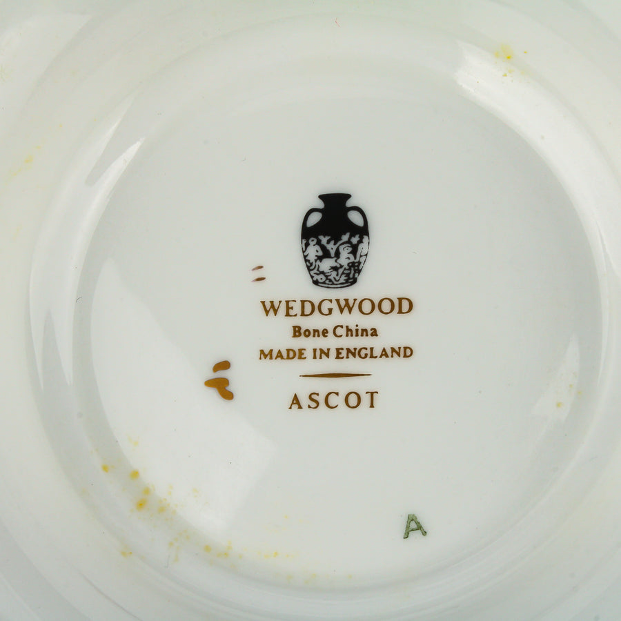WEDGWOOD Ascot Covered Serving Bowl