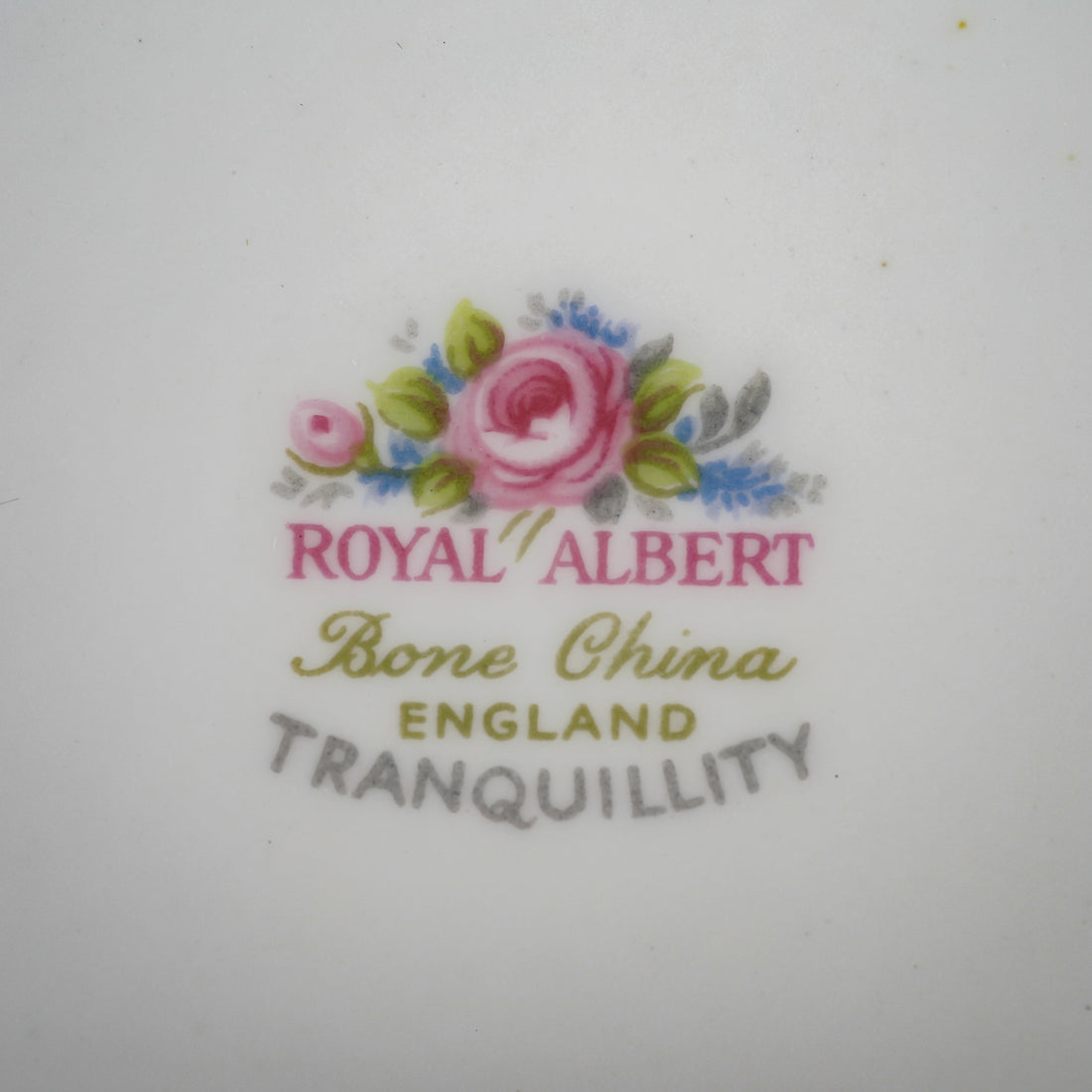 ROYAL ALBERT Tranquillity Teapot & Covered Sugar