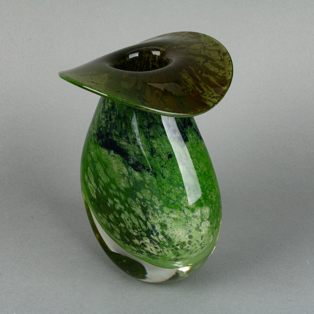 TOAN KLEIN Gato Art Glass Vase