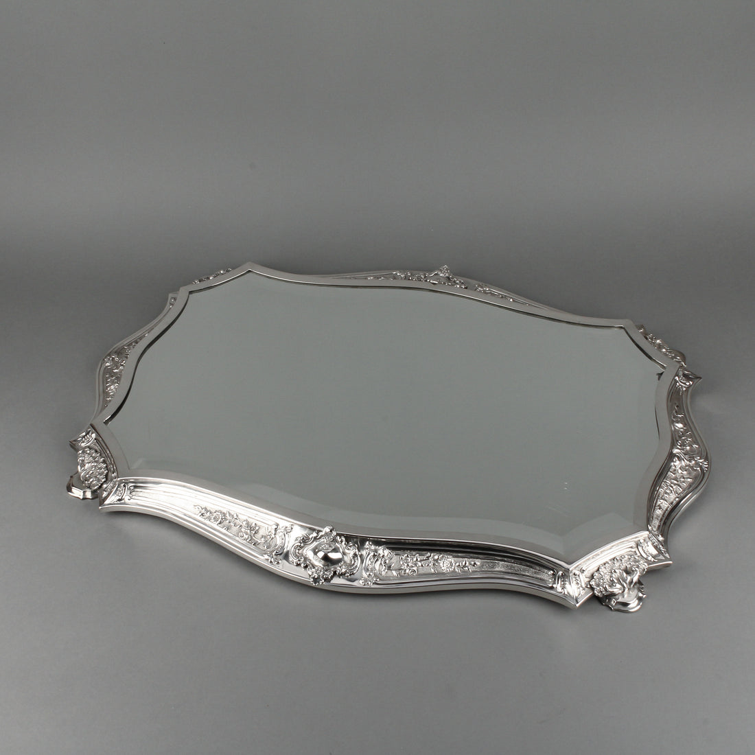 C.S. COUTINHO Porto 833 Silver Mirror Centrepiece Tray